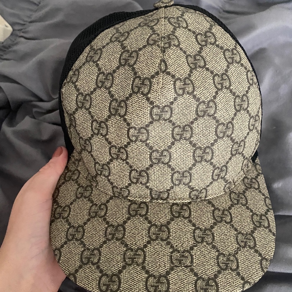 Men’s Gucci hat